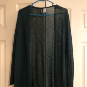 Thin long sleeve cardigan